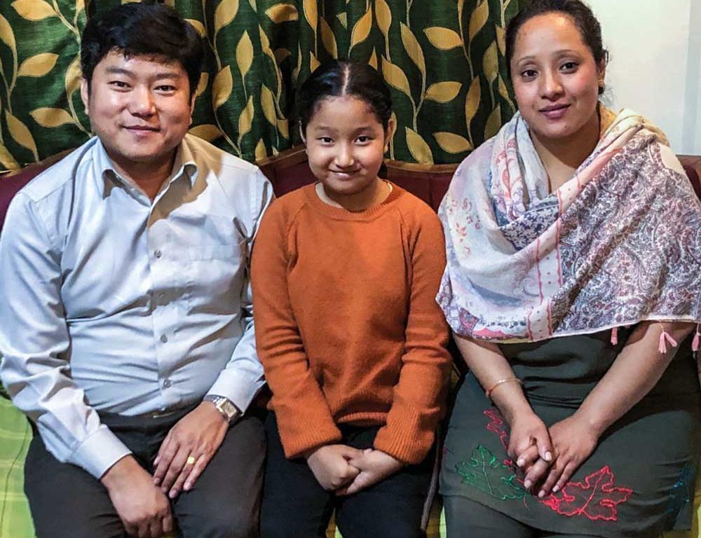 AVC Nepal Bild Familie